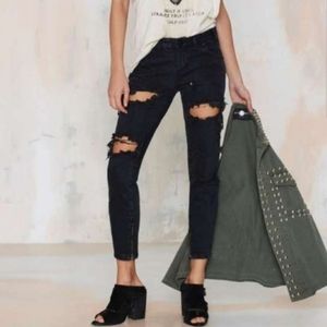 NWOT One Teaspoon boyfriend jeans